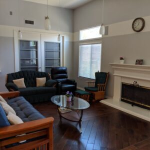good-hands-loving-care-yorba-linda-3-living-room.jpg
