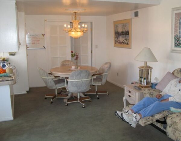 good-mornings-home-care-dining-room.jpg