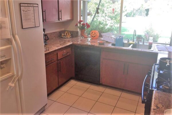 grace-senior-solutions-i-5-kitchen.jpg