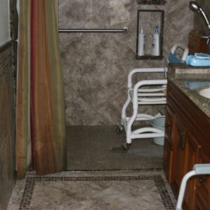 grannys-place-i-6-restroom.jpg
