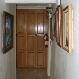 grannys-place-i-hallway.jpg