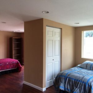 hampton-court-5-shared-room.jpg
