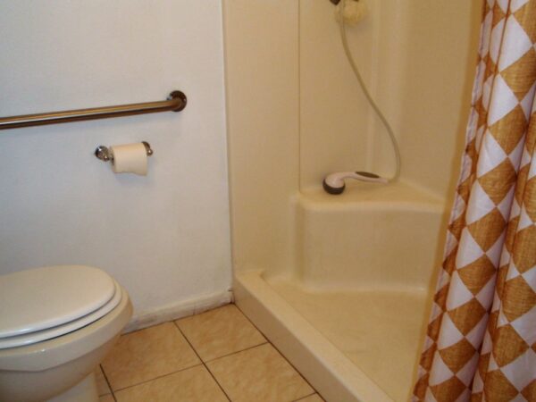 heart-to-heart-care-home-for-the-elderly-5-shower.jpg