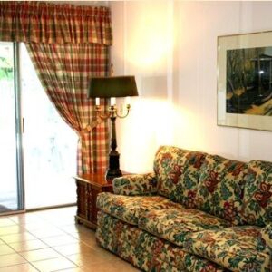 helena-gardens-i-3-living-room.jpg