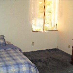 hendon-residence-private-room-4.jpg