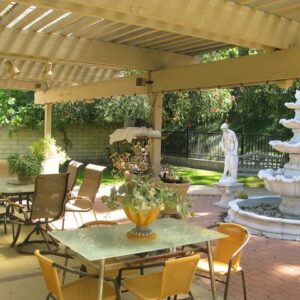 hillcrest-residential-care-ii-5-back-patio.jpg