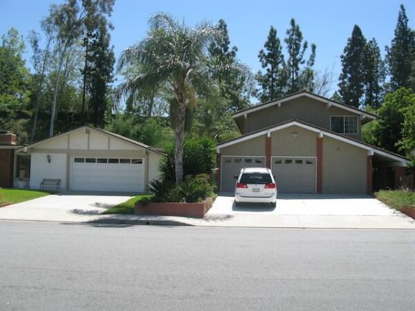 hillcrest-senior-living-1-front-view.jpg