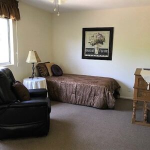 hillhurst-manor-4-private-room.jpg