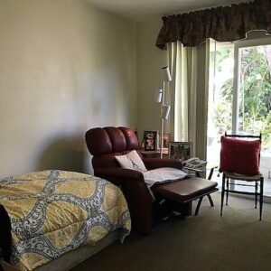 hillhurst-manor-private-room-4.jpg