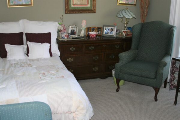 horizon-senior-living-4-private-room.jpg