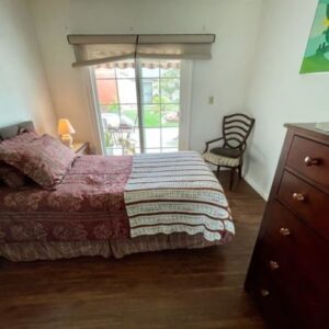 huntington-beach-guest-home-i-6-private-room-2.jpg