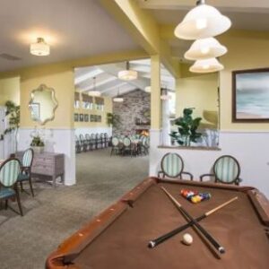huntington-terrace-5-billiards.jpg