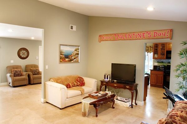 irvine-cottage-10-3-living-room-2.jpg
