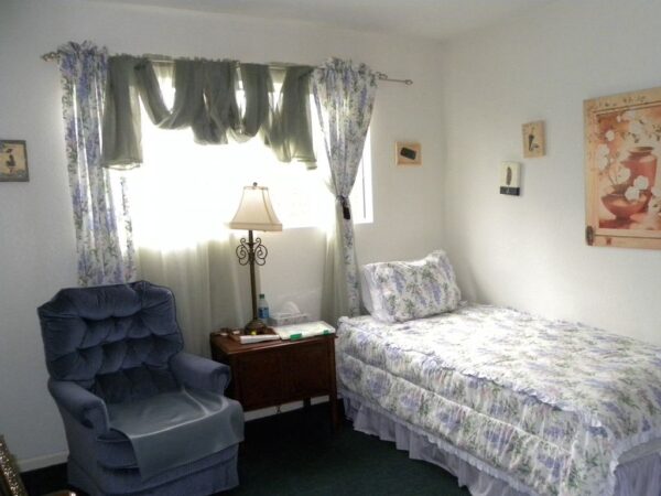 ivy-cottages-iii-4-private-room-5.jpg
