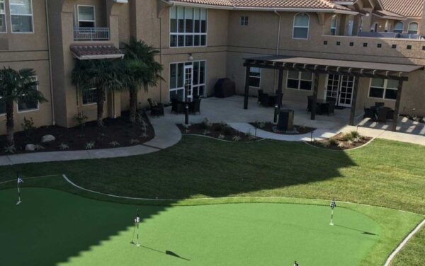 ivy-park-at-laguna-woods-13-putting-green.jpg