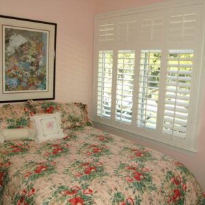 ivy-park-at-tustin-6-apartment-bedroom.jpg