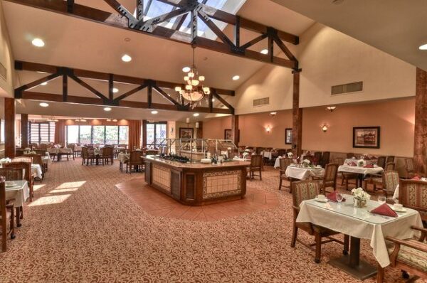 ivy-park-of-wellington-3-dining-room.jpg