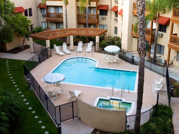 ivy-park-of-wellington-pool.jpg