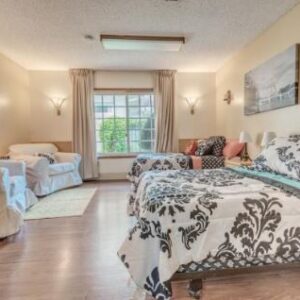 ivy-terrace-at-garden-grove-5-apartment-shared-room-2.jpg