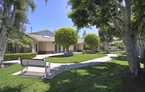 ivy-terrace-at-santa-ana-1-grounds.jpg