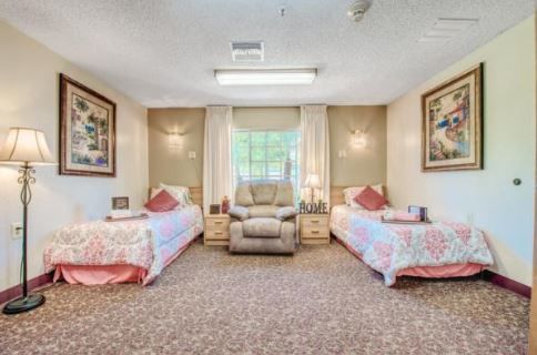 ivy-terrace-at-santa-ana-5-shared-apartment.jpg