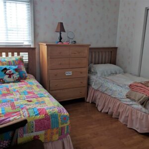 jade-residential-care-3-shared-room-2.jpg