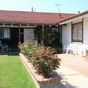 jasmins-care-home-1-front-view-2.jpg