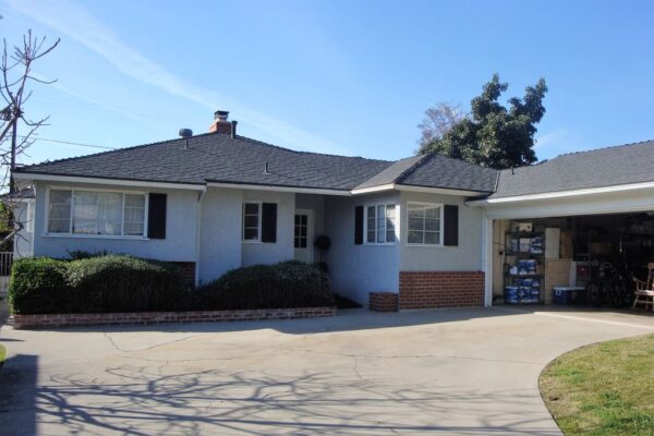 jc-cottages-hollydale-front-view.jpg
