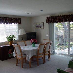 kaelas-home-for-elderly-2-dining-room-2.jpg