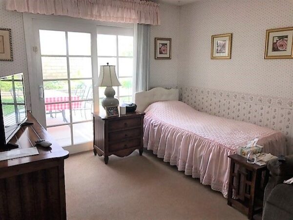 kaelas-home-for-elderly-2-private-room.jpg