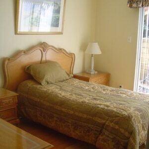 kathryn-jane-residential-care-4-private-room.jpg