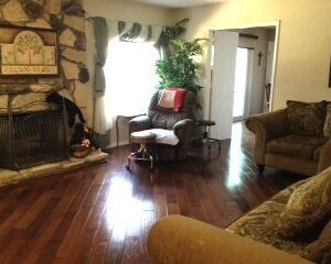 kings-court-residential-community-3-living-room.jpg