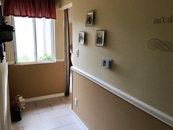 lake-forest-country-homes-ii-hallway.jpg