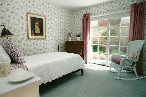 lake-forest-country-homes-ii-private-room-2.jpg