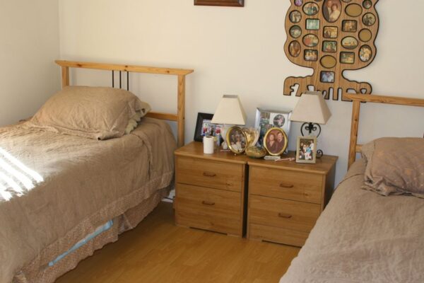 lois-guest-home-ii-5-shared-room.jpg