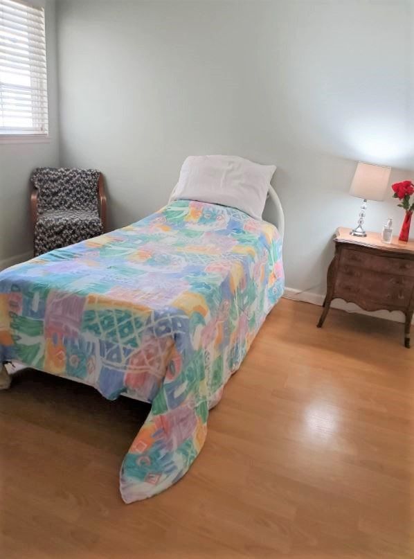 lois-guest-home-ii-6-private-room.jpg