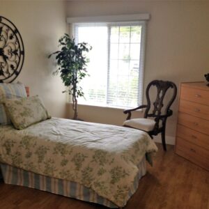 los-tiempos-senior-living-i-5-private-room.jpg