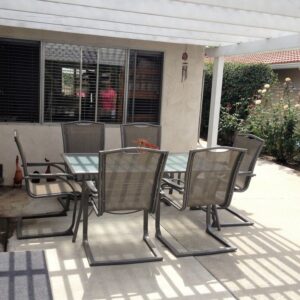 los-tiempos-senior-living-i-6-back-patio.jpg