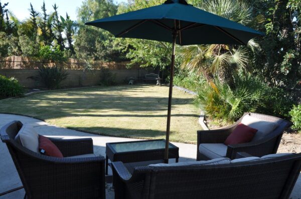 lotus-senior-care-6-back-yard.jpg