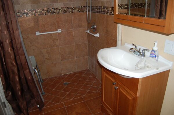 lr-care-home-restroom-2.jpg