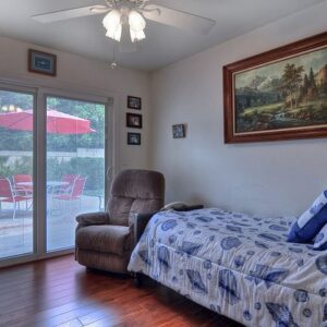 meadowlark-gardens-i-6-private-room.jpg