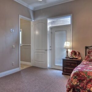 meadowlark-gardens-vii-6-private-room.jpg