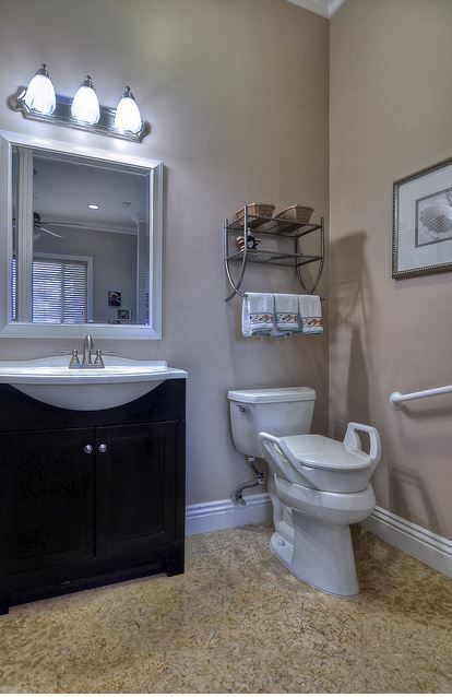 meadowlark-gardens-vii-restroom.jpg
