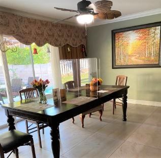 mimis-senior-home-4-dining-room.jpg