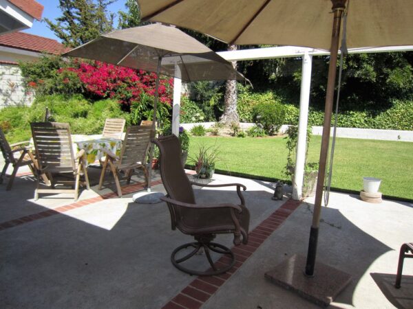 nanas-garden-ii-6-patio.jpg
