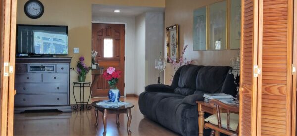 new-era-guest-home-i-3-living-room.jpg