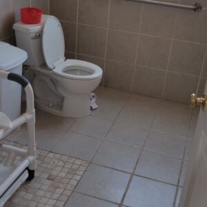 new-era-guest-home-i-restroom.jpg