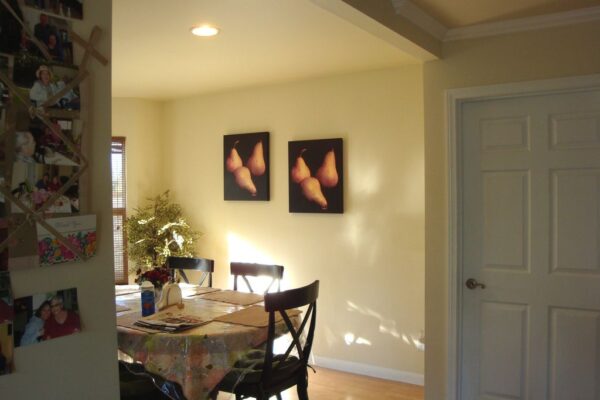 new-horizon-board-and-care-ii-6-dining-room.jpg