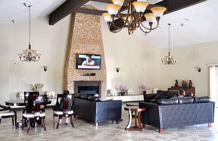 new-horizon-lodge-inc-3-lobby.jpg