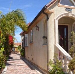 newport-senior-living-ii-side-walkway.jpg